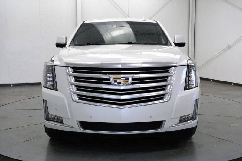 2020 Cadillac Escalade Platinum