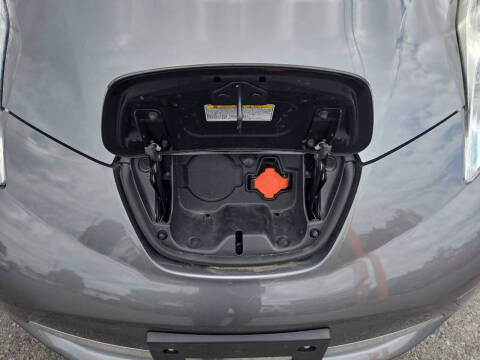 2015 Nissan LEAF SV
