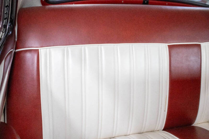 1951 Chevrolet Deluxe