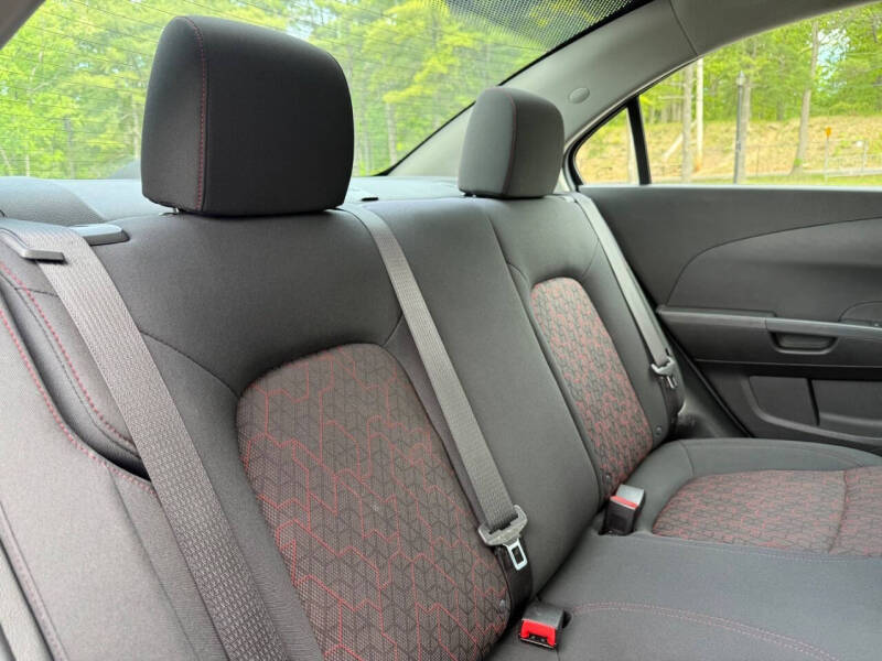 2017 Chevrolet Sonic LT Auto