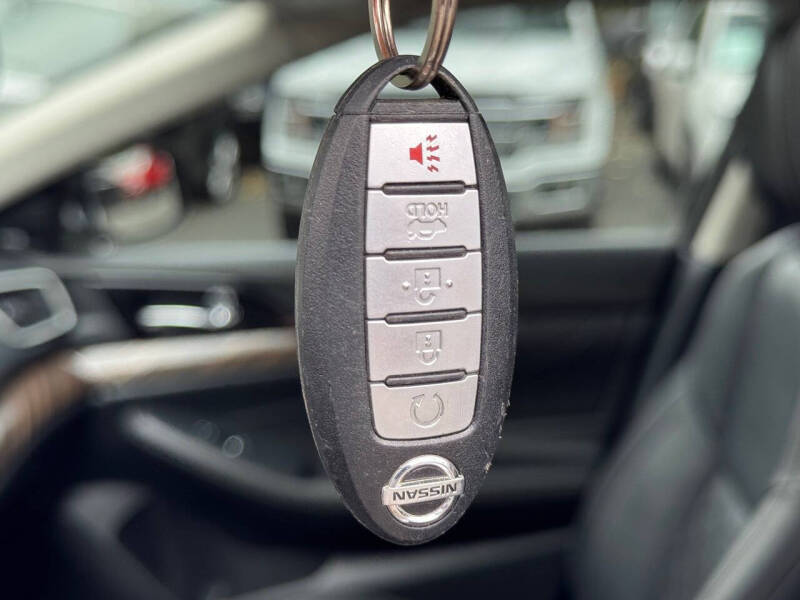 2018 Nissan Maxima Platinum