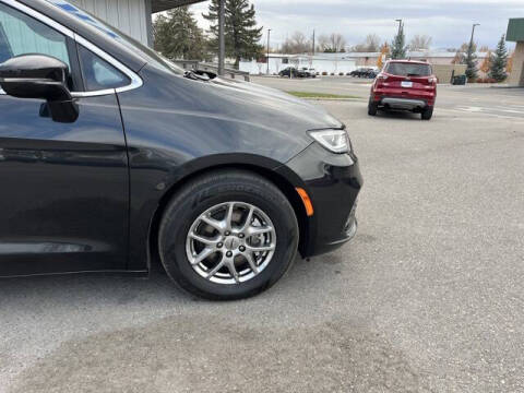 2022 Chrysler Pacifica Touring