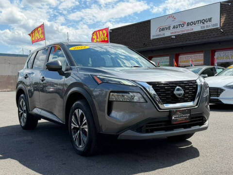 2022 Nissan Rogue SV