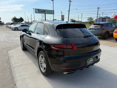 2017 Porsche Macan