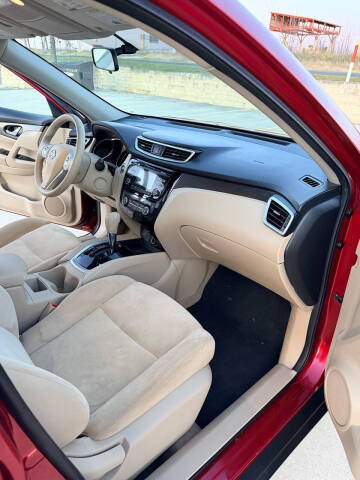 2015 Nissan Rogue SV