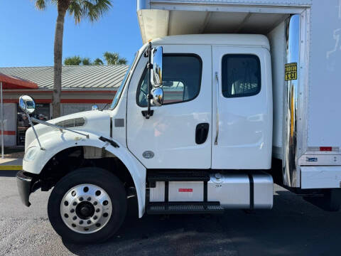 2017 Freightliner M2 106