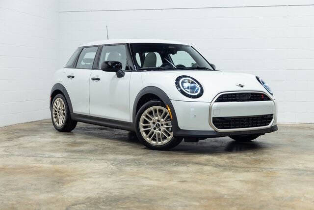2025 MINI Hardtop 4 Door Cooper S Signature Trim