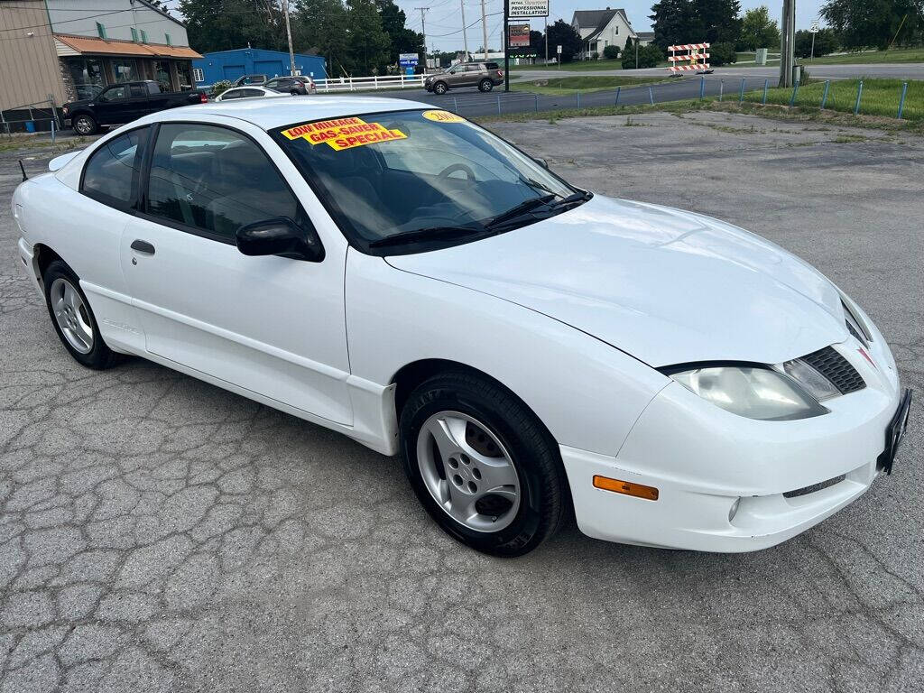 2005 Pontiac Sunfire for sale at Access Auto Wholesale & Leasing in Lowell, IN