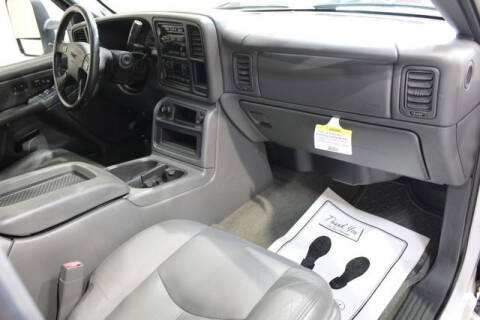 2005 GMC Sierra 2500HD