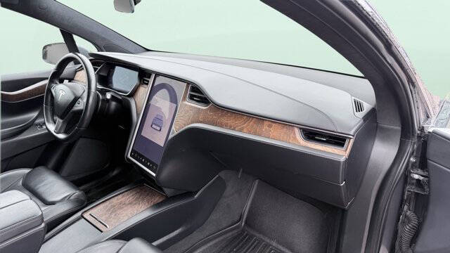 2020 Tesla Model X Long Range Plus