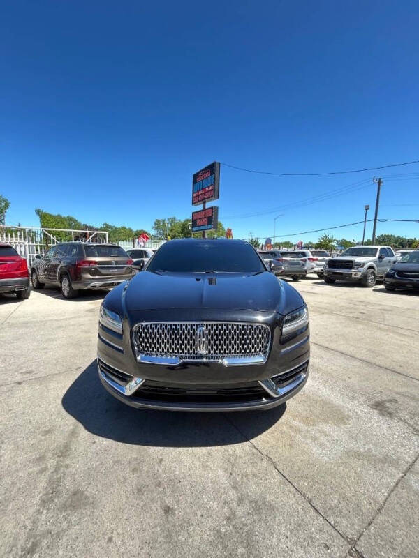 2019 Lincoln Nautilus Select