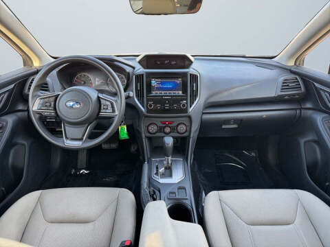 2017 Subaru Impreza 2.0i