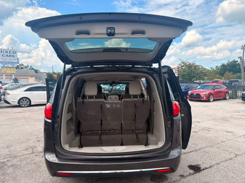2020 Chrysler Pacifica Touring L Plus