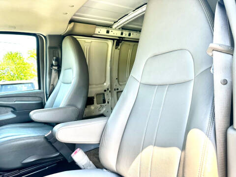 2014 Chevrolet Express 2500