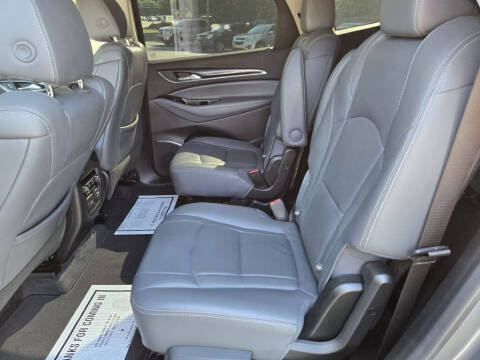 2020 Buick Enclave Essence