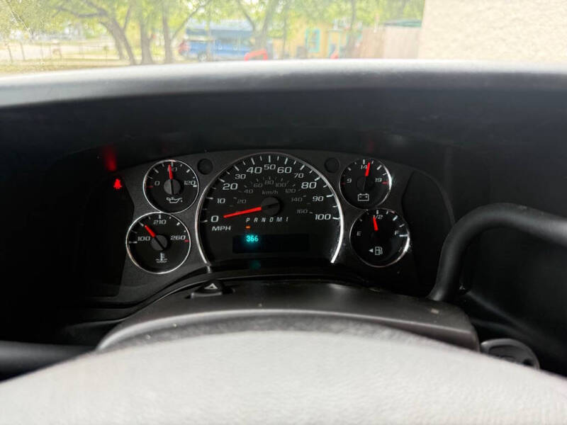 2021 Chevrolet Express 2500