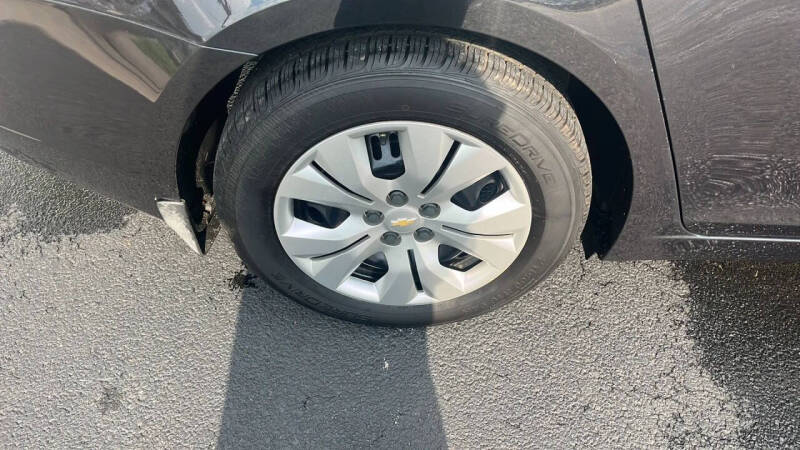 2013 Chevrolet Cruze LS Auto