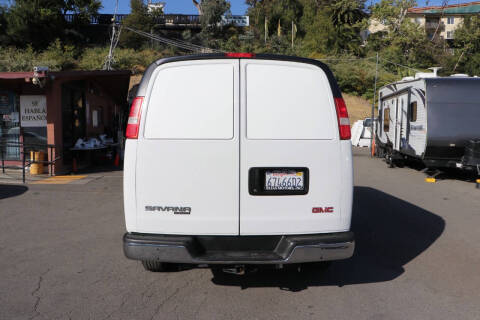 2016 GMC Savana 2500