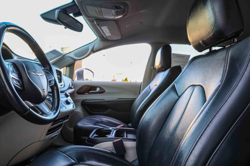 2018 Chrysler Pacifica Touring L