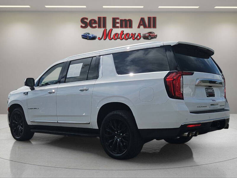 2022 GMC Yukon XL Denali