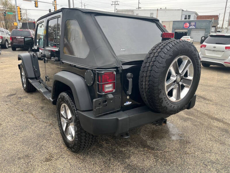 2012 Jeep Wrangler Unlimited Sport photo 3