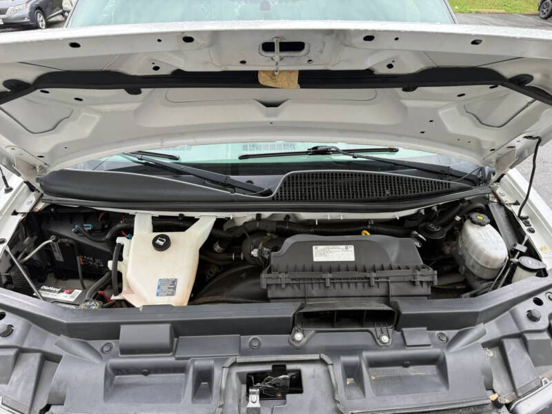 2021 Chevrolet Express 2500