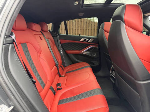2023 BMW X6 M