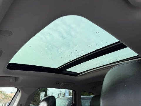 2015 Volvo XC60 T5 Drive-E Premier