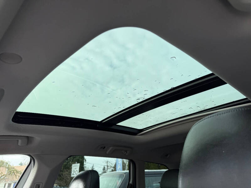 2015 Volvo XC60 T5 Drive-E Premier