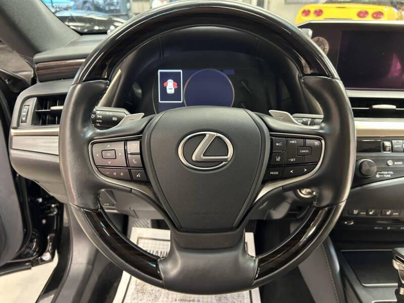 2019 Lexus ES 350