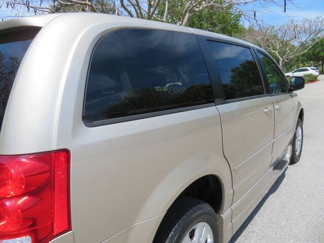 2013 Dodge Grand Caravan SE