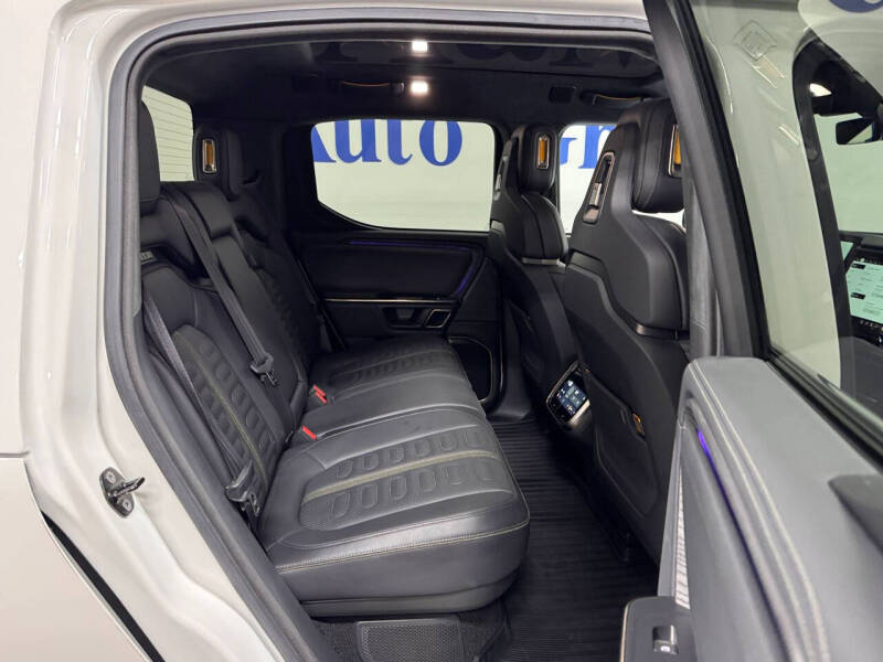 2022 Rivian R1T Adventure