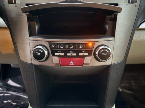 2010 Subaru Outback 2.5i Premium