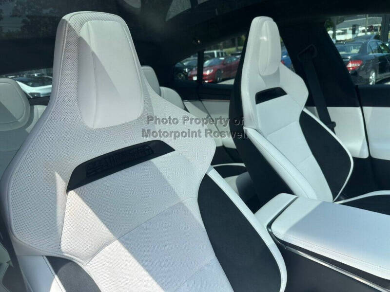 2026 Tesla Model S Plaid