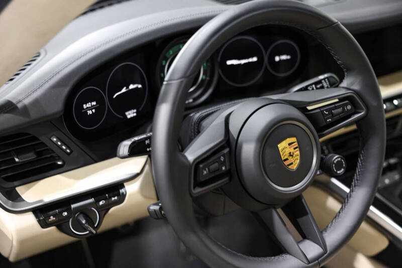 2021 Porsche 911 Targa 4S Heritage Design Edition