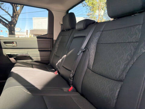 2023 Toyota Tundra Limited HV