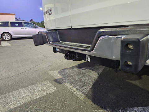 2015 GMC Savana 2500