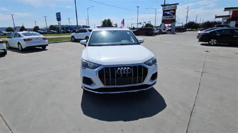 2021 Audi Q3 quattro Premium 40 TFSI