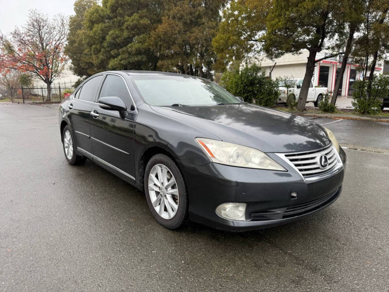 2010 Lexus ES 350 photo 3