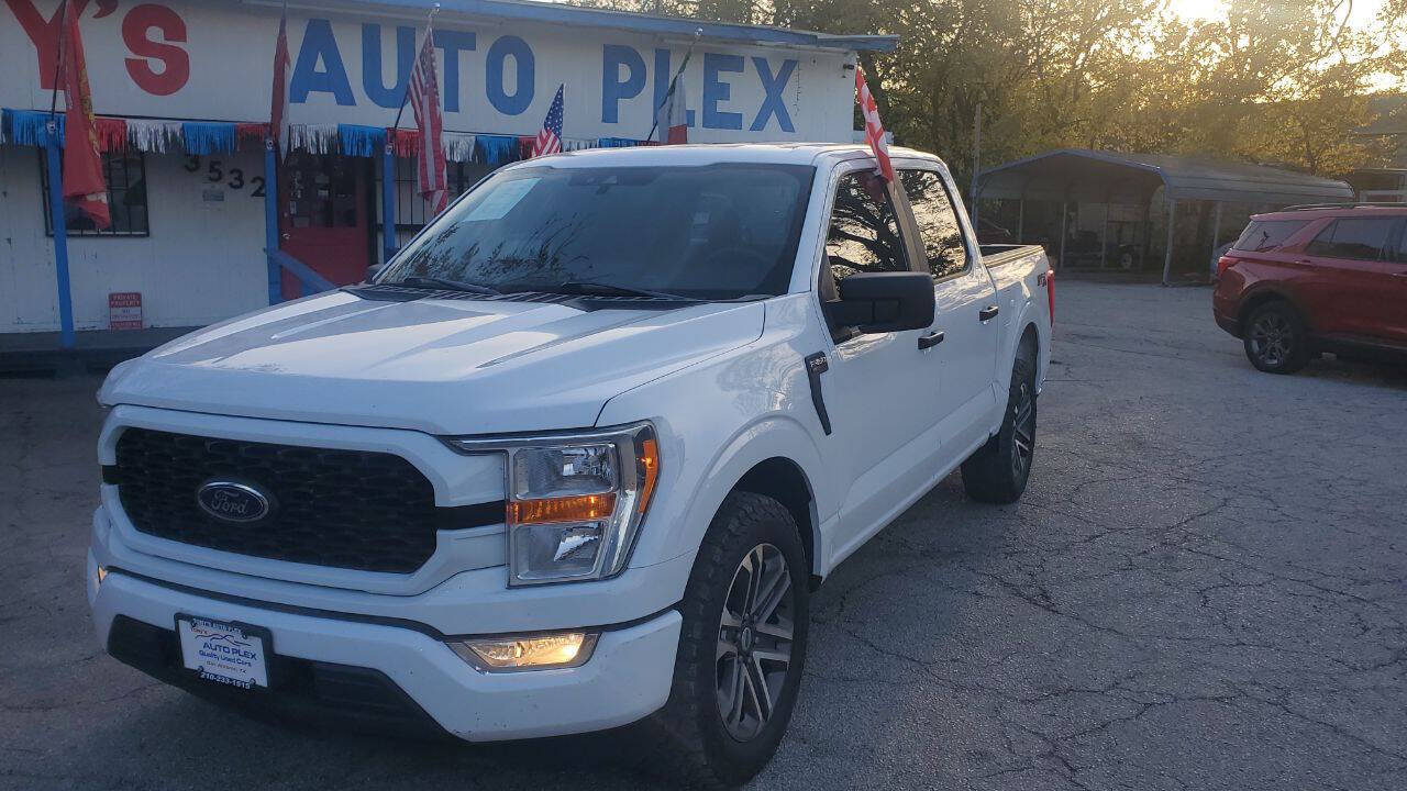 Used Car 2022 Ford F-150  Xlt 4x2 4dr Supercrew 6.5 Ft. Sb For Sale Under $30,000 In San Antonio, Texas