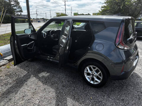2023 Kia Soul LX