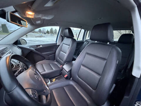 2017 Volkswagen Tiguan 2.0T S 4Motion