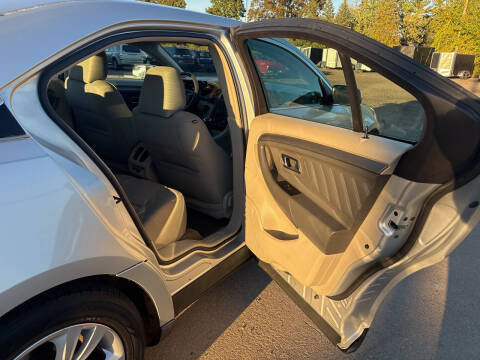2012 Ford Taurus SEL