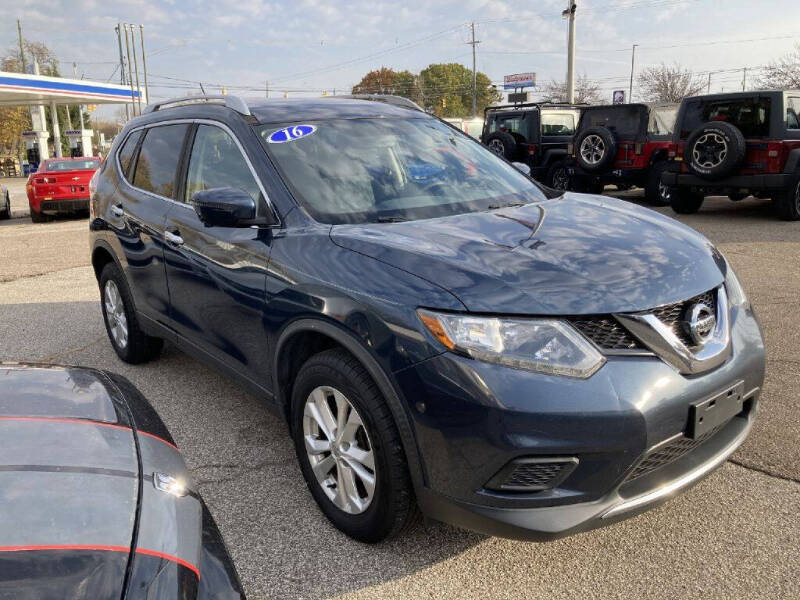 2016 Nissan Rogue SV