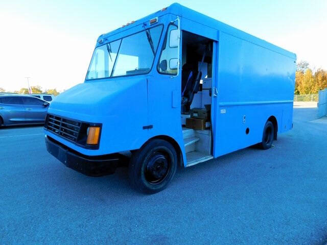 1999 Freightliner MT45 Chassis