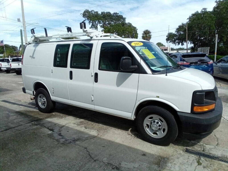2017 Chevrolet Express 2500