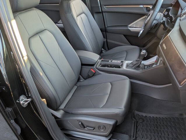 2025 Audi Q3 quattro S line Premium 45 TFSI