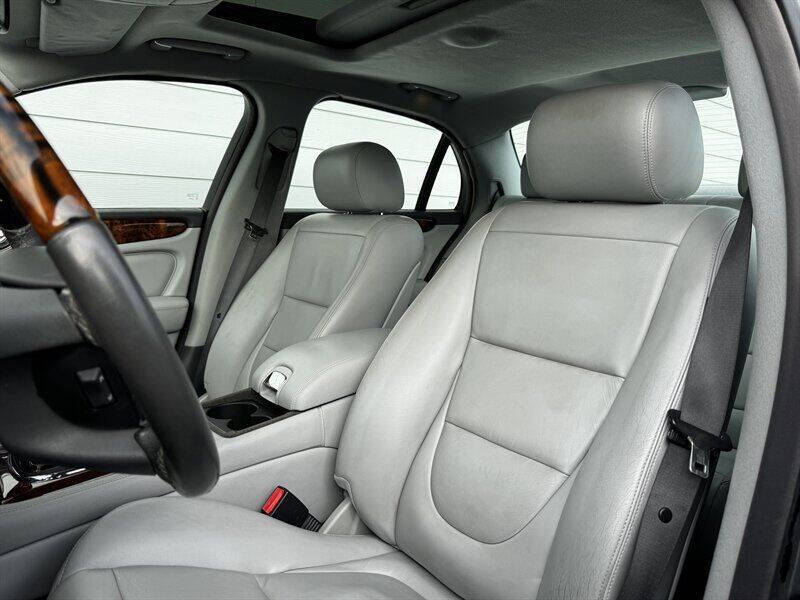 2005 Jaguar XJ-Series XJ8