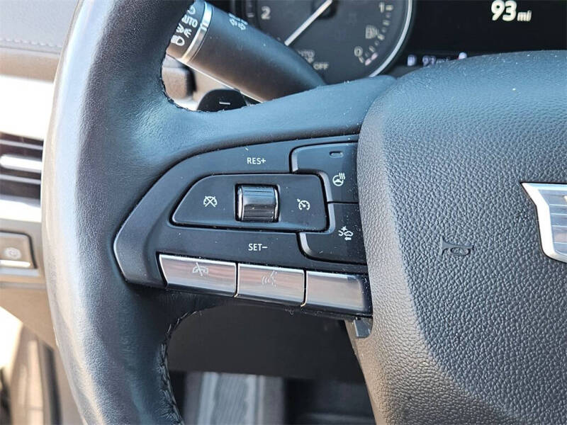 2020 Cadillac XT4 Premium Luxury