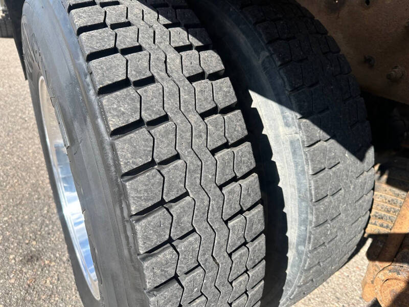 2007 Mack Granite